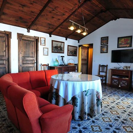 Zalamea la Real El Romerito旅馆 外观 照片